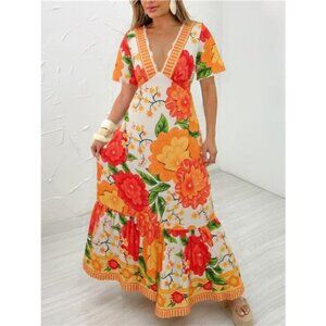 Floral Print V-Neck Maxi Dress